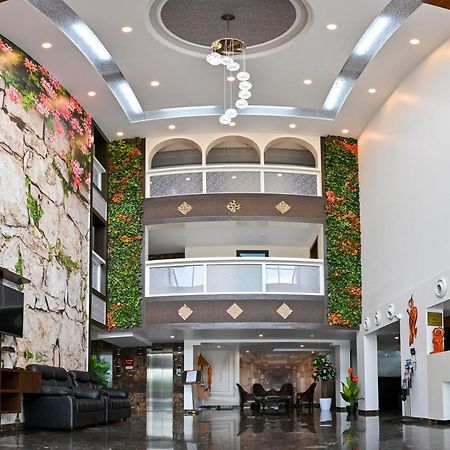 Hotel Laxmi Empire Гоа Экстерьер фото